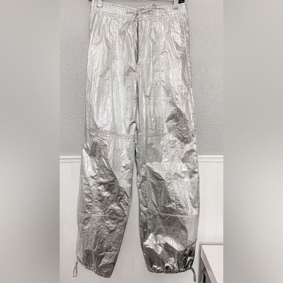 ZARA WOMAN MID RISE METALLIC PARACHUTE TROUSERS PANT SILVER 8338/405/070/015 - Picture 8 of 10